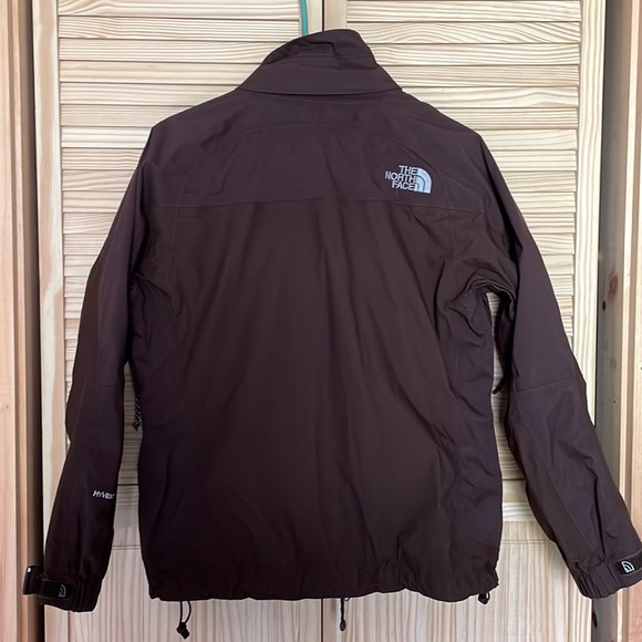 The North Face lightweight jacket - Picture 2 of 7